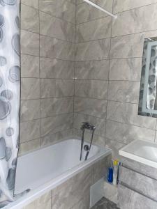 Nicole Sea Breeze Apartment