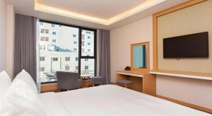 Golden Era Hotel (Vung Tau RIVA Hotel)