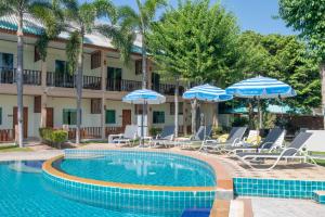 The Green Beach Resort