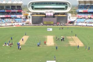 Corporate Penthouse Near Intl Cricket Stadium with Sky Orbit, Pool, AC, Fast WiFi