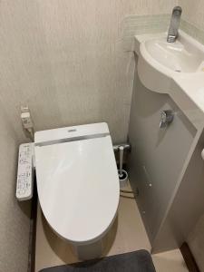 OPT-08 Big Sale 7 min walk from Nankai Kohama Sta 4 beds