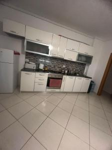 Valona La terrazza sul porto