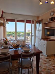 Sea view apartment comfort and top location