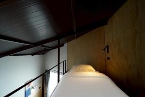 Kozy Deluxe Room 1BR Cozy Living -203-