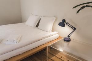 Parkview Apartment I Art & Design