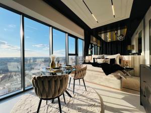 Sky Suite 22 Hanza Tower