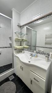 Old Town Garden Apartments