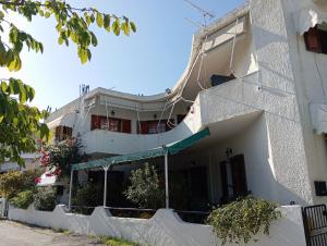 Akrata Golden Beach House