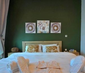 Zigzag Tower B - Stylish at Pearl, 2 BR, pool, parking and sea view-1705