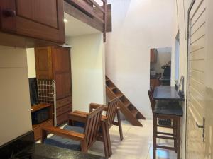 03 Micro casa próximo da praia com ar-condicionado e garagem