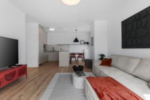 Slnečnice 2-Bedroom Apartment on Floor 6 with 4 Balcony and Parking by SkyViews