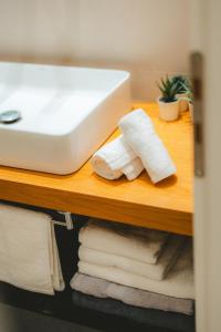 Acropolis Above the Rooftops The Panorama Suite