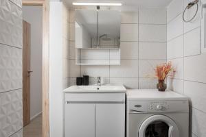Luks Apartment Argyroupoli City Center Stay