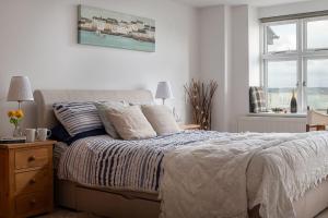 2 Bed apartment in a fantastic waterfront setting