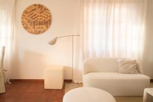 Bright 1BR Stay near Nature, Beaches & Restaurants