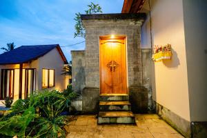 Galang villa and hidden garden