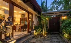 Anindya Sanur