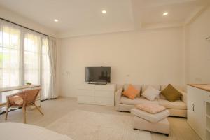 Fishman Beachfront Villas