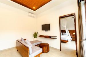 Galang villa and hidden garden