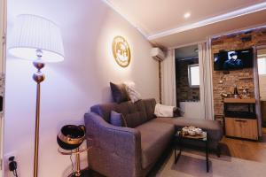 Dubai Spa Apartment Deluxe - Jacuzzi & Sauna Free Parking