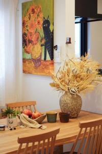 Newly built in 2026 Entire building-single unit with 3 bedrooms-can accommodate 7 people Free parking Direct access to USJ Namba Kyocera Dome