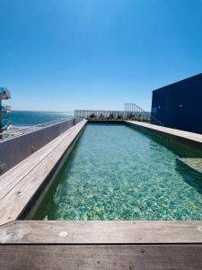 T3 avec psicine rooftop parking acces mer
