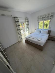 Black Marlin Luxury Penthouse Saranda