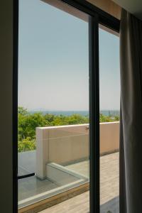 Wyndham Cam Ranh Resort - 3 Luxury Bedroom Villa by Ssens Homes