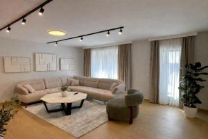 Family Villa Velunida