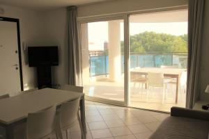 Central Lignano apartment with balcony