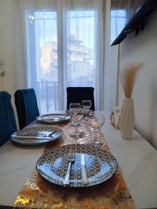 Celestial Suite Near Chalkida Downtown & The Beach
