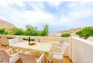 Sea & Mountain View Apartments - Metajna