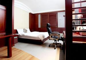 Luxury Hotel