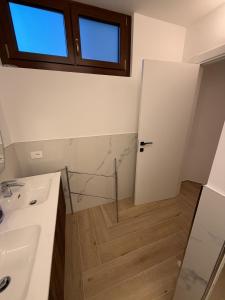 Elegante suite con box privato e vista