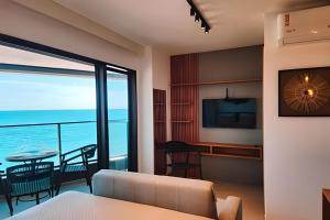 Estúdio com varanda na melhor vista da Barra