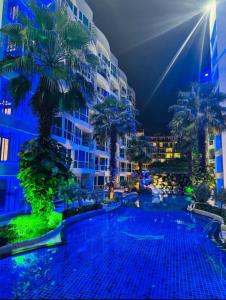 NEW! Pool View & Grand Avenue & Central Pattaya