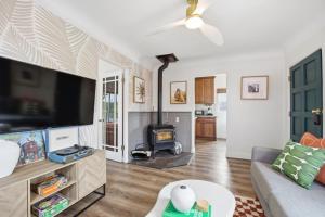 San Diego Oasis with Private Hot Tub Near Zoo, Balboa Park and Beaches