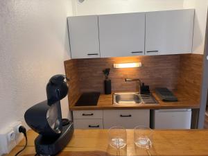 Studio Cosy - Parking privé - Proche du centre ville et de la gare SNCF