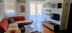 Skopje Modern Spacious Apartment Leona 8