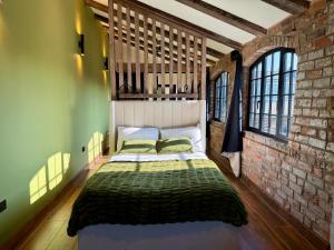Unique Japandi Loft, Jewellery Quarter Bham