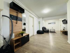 LUVA Homes Karlsruhe Center, Free Private Parking