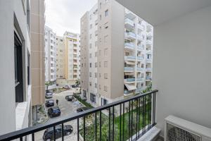 Cozy 1 bedroom apartment 2 steps from the promenade
