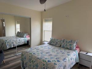 Fort Myers Palms Resort Retreat