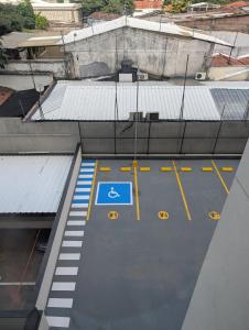 Private Apartment Near Clinics and Mall Plaza