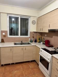 Elegant Garden Apartment in Quiet Halandri