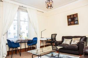 SUMMIT Apartment - Cozy Aberdeen West End Flat Prime Location - Perfect for Short or Long stay - 1 bedroom