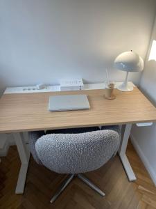 Moderners Zimmer mit eigenem Bad- Ideal für Messegäste nahe Hannover