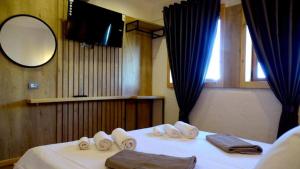 Limni Resort