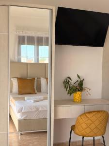 Antonios Apartments