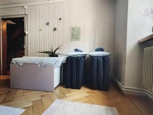 Villa de Luxo na Riviera com Piscina e Estacionamento Privado